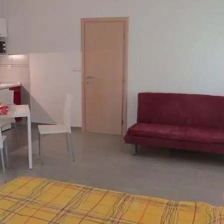 Studio In With Sea View, Balcony, Air Conditioning, Wi-fi