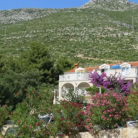 Studio In With Sea View, Balcony, Air Conditioning, Wi-fi Daire